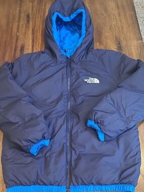 The North Face reversible puffer jacket Down 550 Boys Large 14